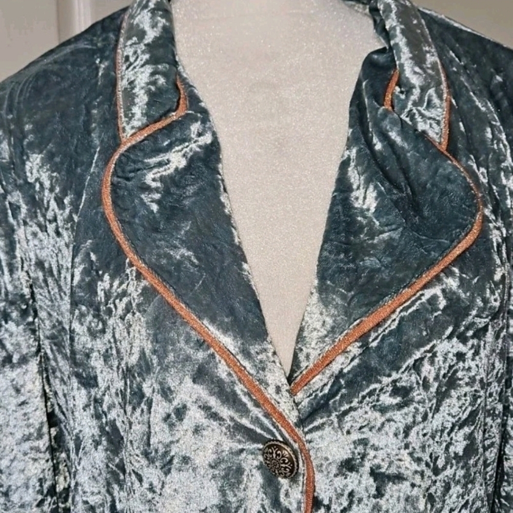 Aratta Silent Journey Crushed Velvet Smoking Jacket Blue Embroidered Belted S - Picture 4 of 12